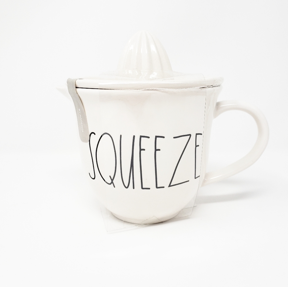 RAE DUNN Squeeze juicer NWT